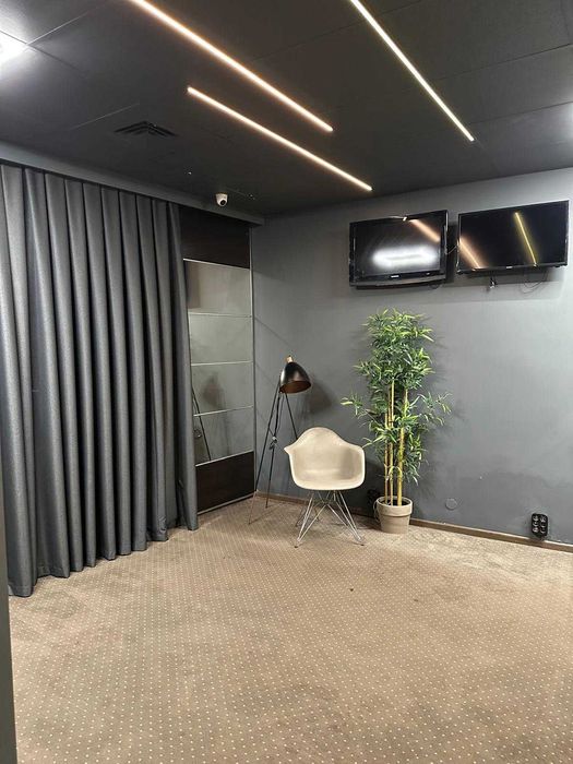 Spatiu comercial strada Clinicilor , intersectie cu strada Piezisa