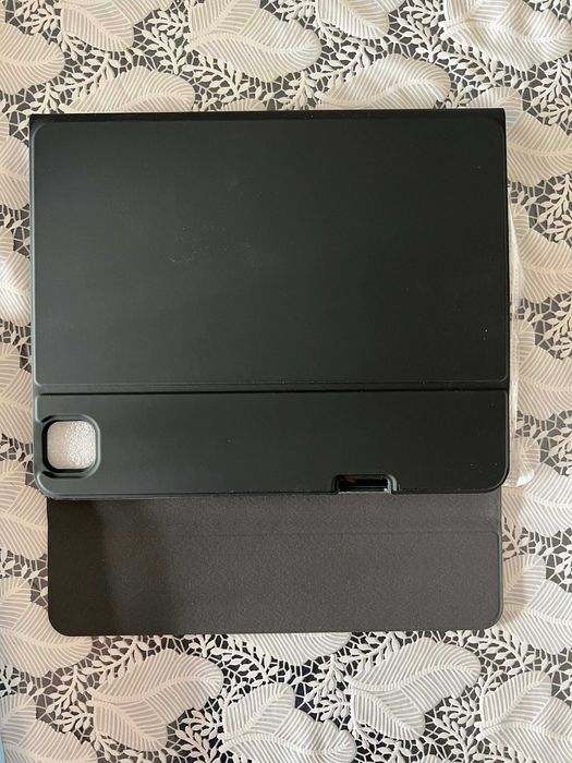 Husă Tastatură Vobafe iPad Pro 13" (M4, 2024/2025) – NOUĂ