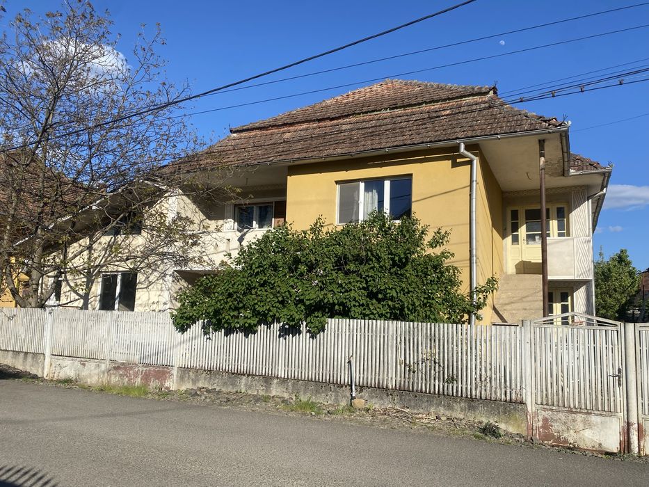 Casa de vanzare!