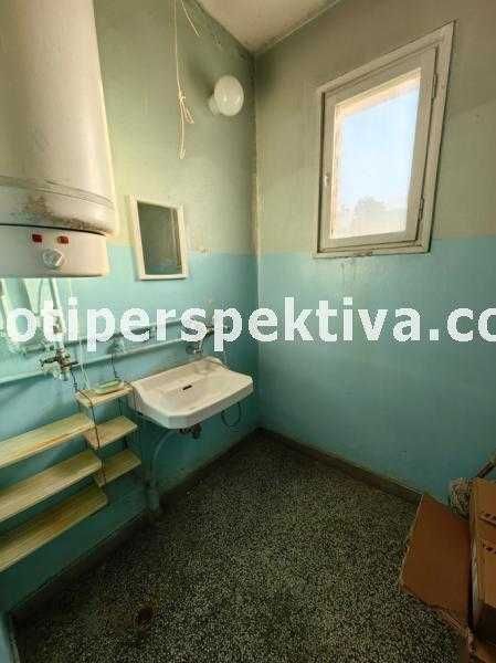 Продава се Двустаен апартамент в Пловдив, Христо Смирненски - 65 кв.м за 1124 €/кв.м - Снимка #7