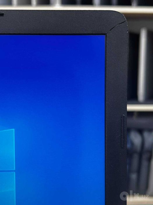 HP Laptop Amd Ryzen 5 3500U DDR4 8GB SSD 120GB + 500GB HDD 15'6 FHD