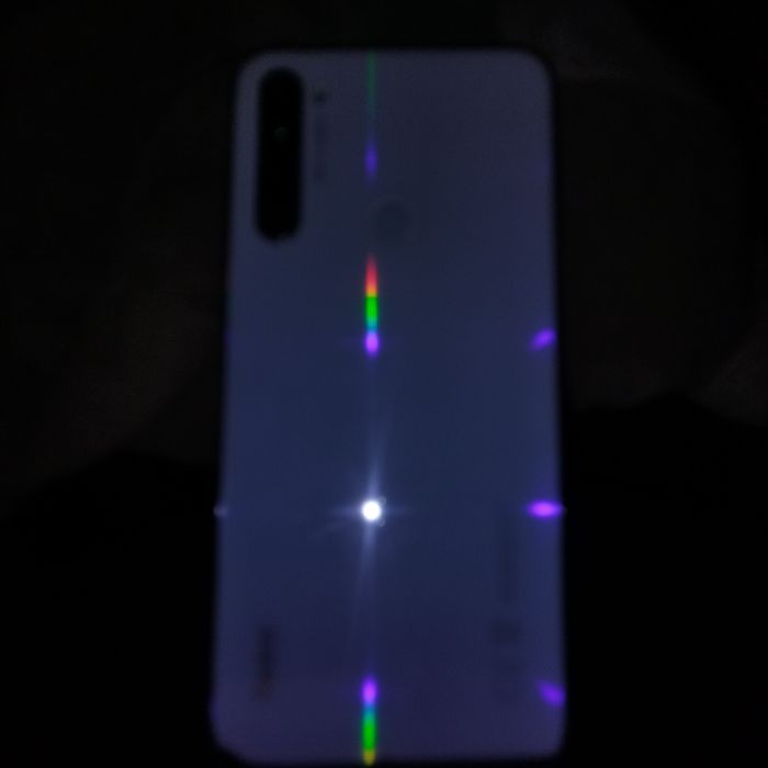 Продам сотовый телефон Redmy note 8