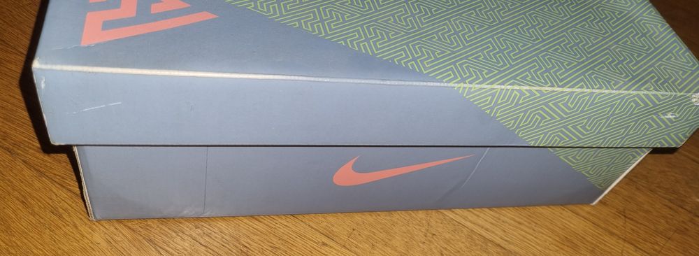 Маратонки Nike Freak 4