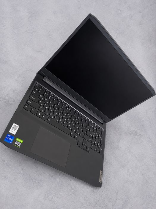 Lenovo intel core i7-11; 110/1186