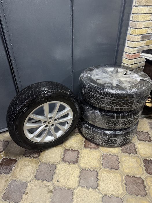 Продаю комплект дисков с резиной Skoda kodiaq