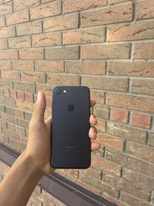 iPhone 7 32gb великобритание