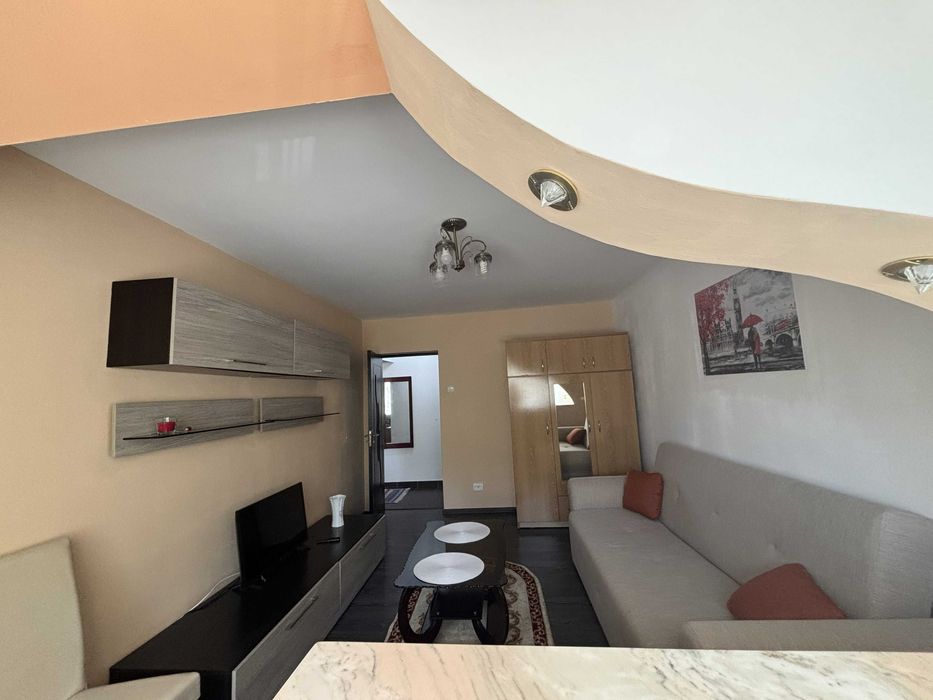 Apartament 3 camere | Zona de Sus | Prima inchiriere