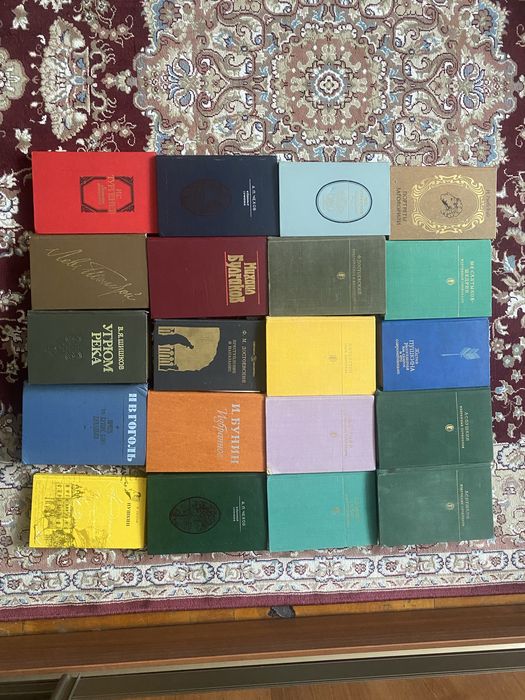 Книги художественные