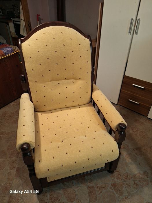 Продавам фотьойли.