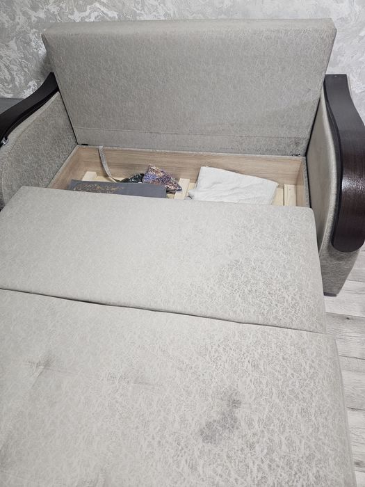 Продам диван состоянии хорошо