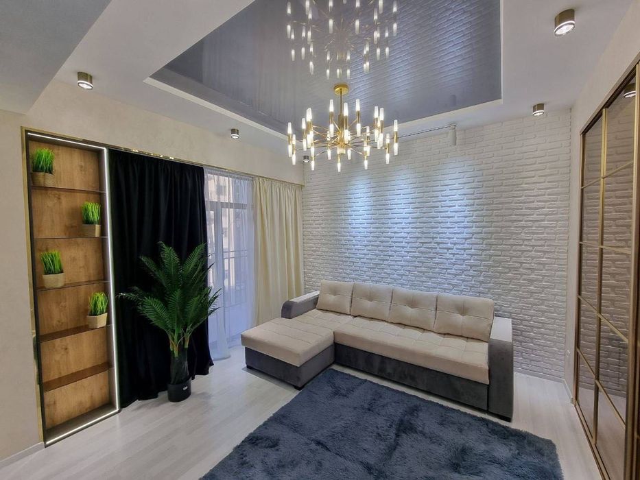 Нью Лайф Ташсельмаш Махтумкули 2х-комн/4/10