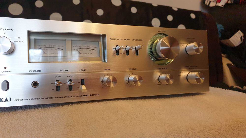 amplificator akai am2650