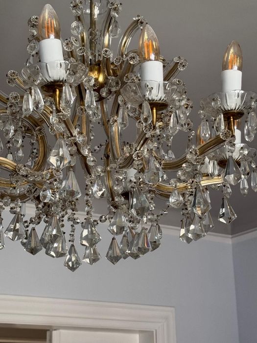 De vânzare candelabru clasic cristale