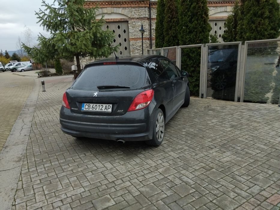 Peugeot 207 1..6 turbo  150 конски сили