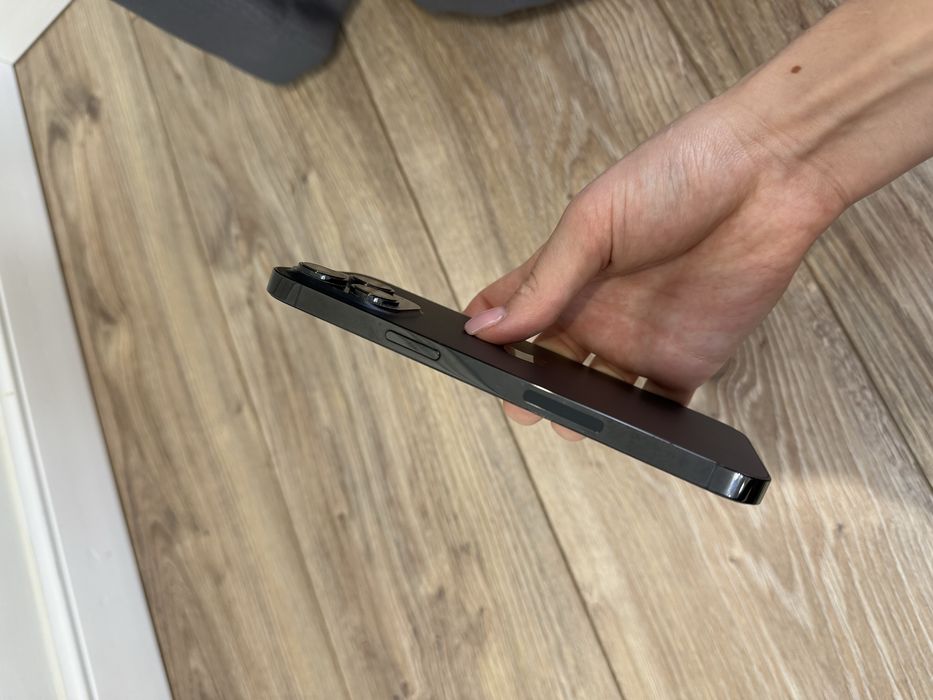 Продам Iphone 14 pro max 256gb