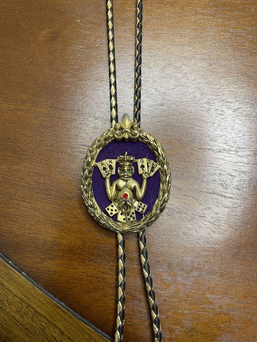 Мъжко бижу тип тексаска вратовръзка - 1971 гид