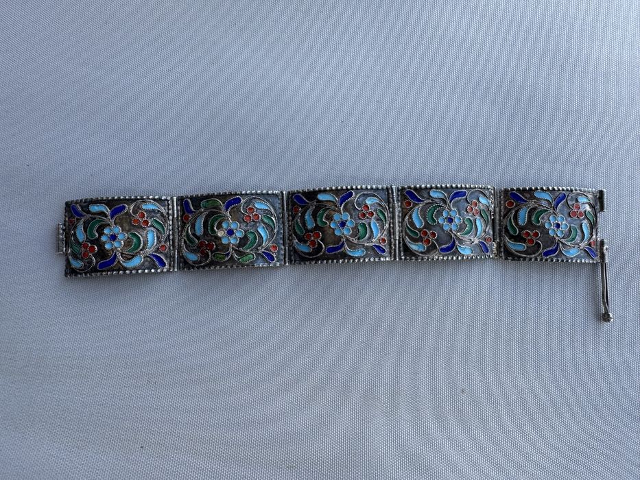 Bratara din argint si email