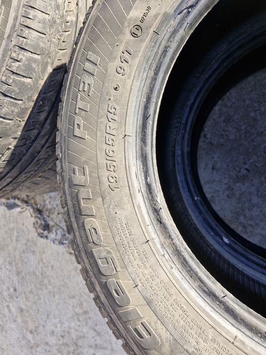 Продам Шины 195/65/15