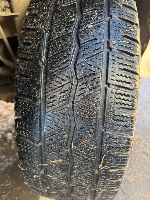 Set 4 Roți Volkswagen Transporter T5 originale 215 / 65 / R16C