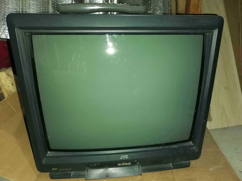 Продавам 2 телевизора-"NEO" и "JVC"