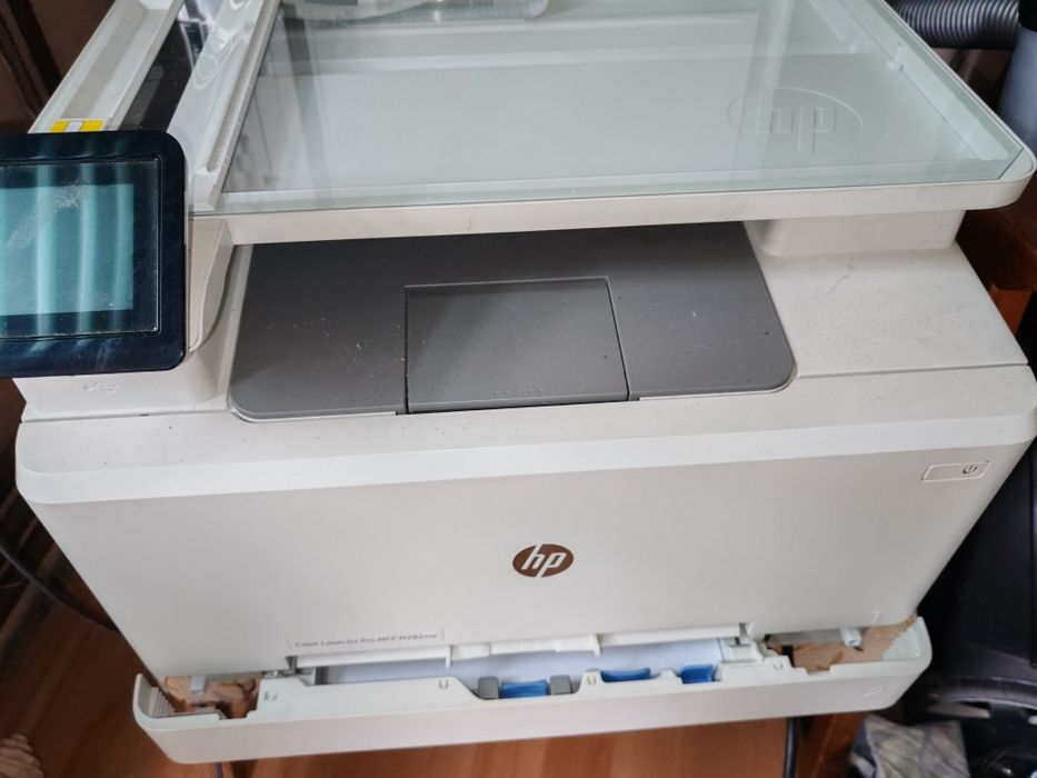 Vând imprimanta HP pro mfp M282nw