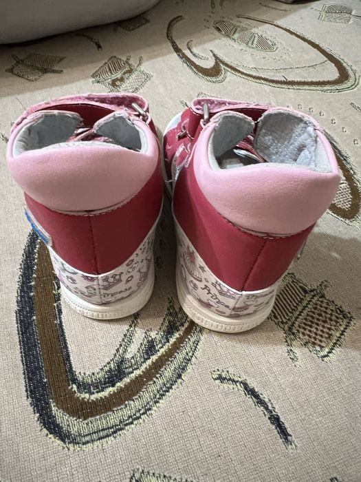 Ортопедическая обувь для девочки