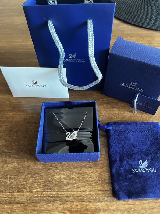 Дамско колие Сваровски / Swarovski лебед
