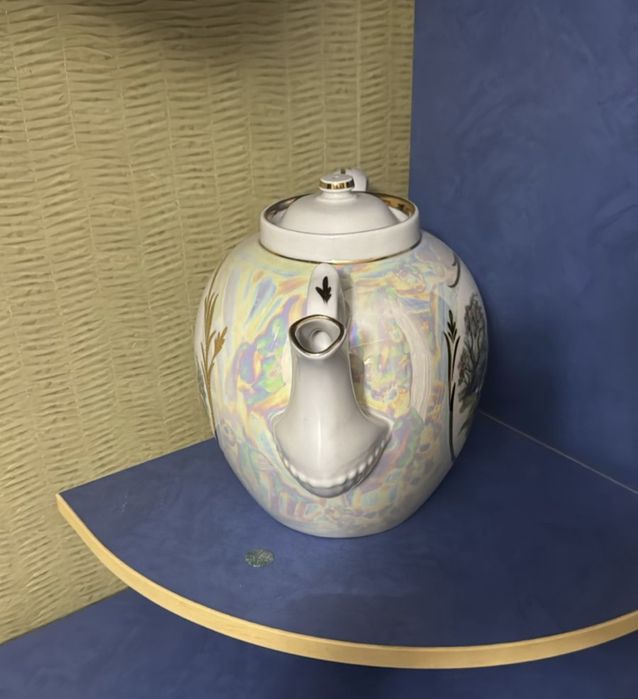 Продам новый чайник