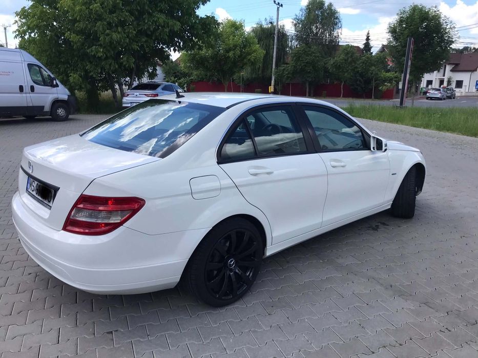 Mercedes C Class 2010 2.2 Diesel Euro 5 Automat
