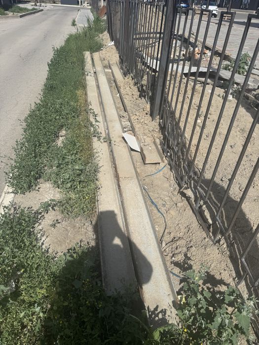 Срочно продам двутавровые балки