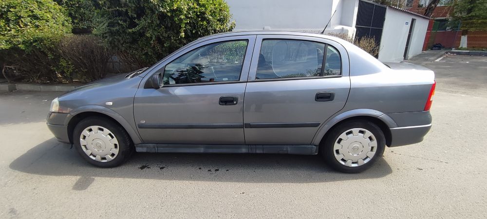 Opel Astra G benzina