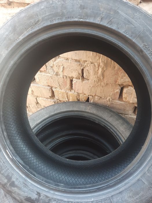 Продам зимние шины б/у