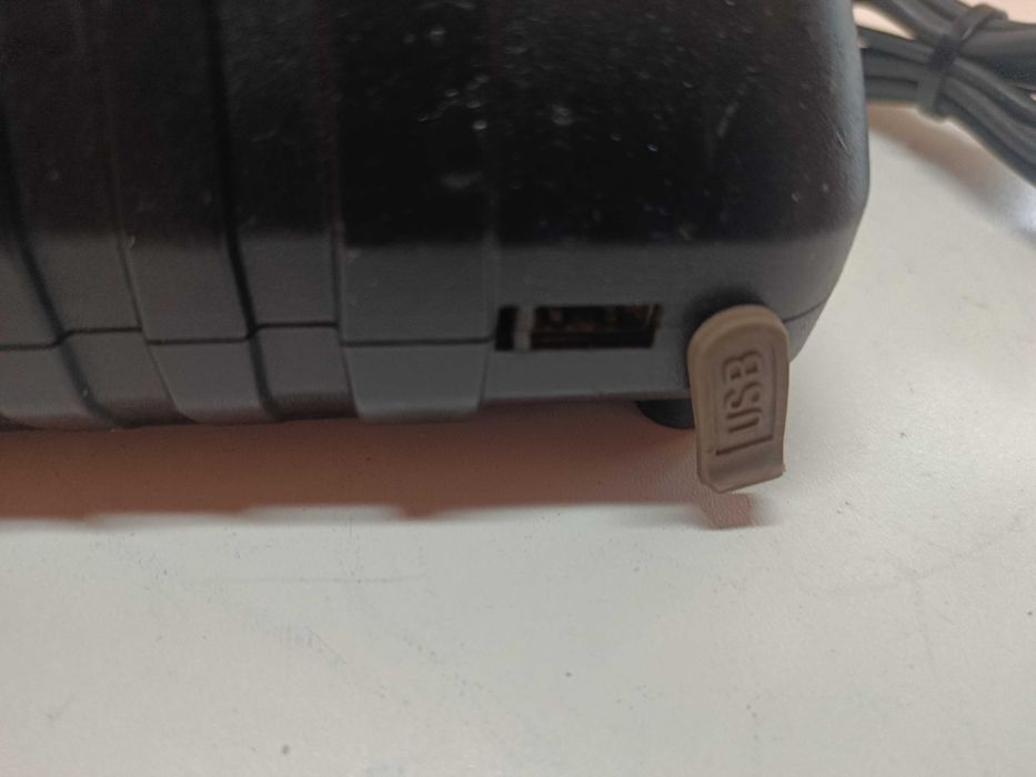 Makita DC18RD DUAL charger incarcator sursa baterie 12V 14.4V 18V 9A acumulator