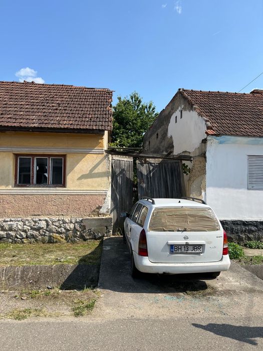 Vand casa in localitatea Vascau, Jud Bihor