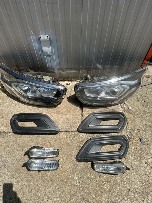 Far st+dr proiector bara fata+grila st+dr Ford transit Custom