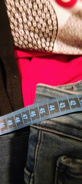 Blugi bărbătești boss tabie 46 cm