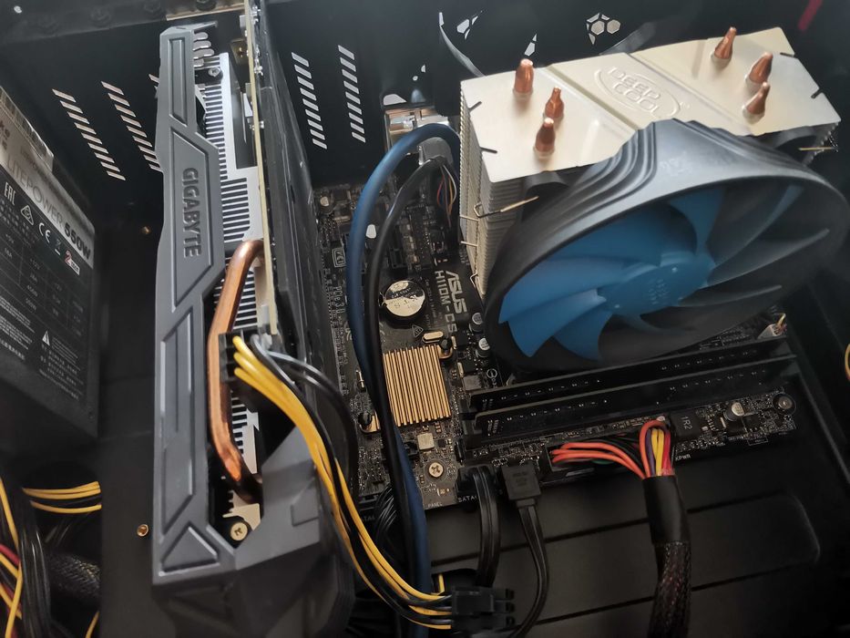 Гейминг компютър i7-6700K + GTX 1060 + 16GB RAM + SSD&HDD