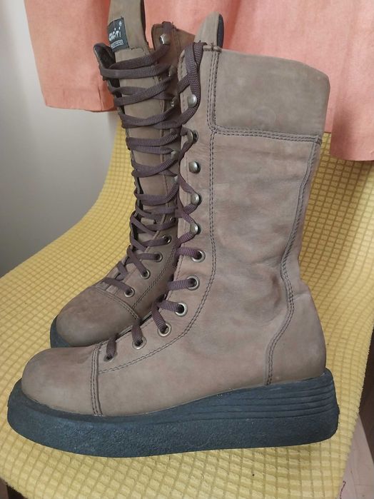 Продавам обувки "Grafiti"