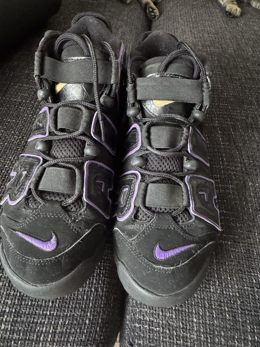 Adidasi nike uptempo 40/41