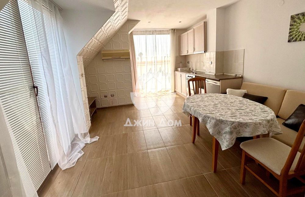 Продава се Тристаен апартамент в Свети Влас - 104 кв.м за 1058 €/кв.м - Снимка #1