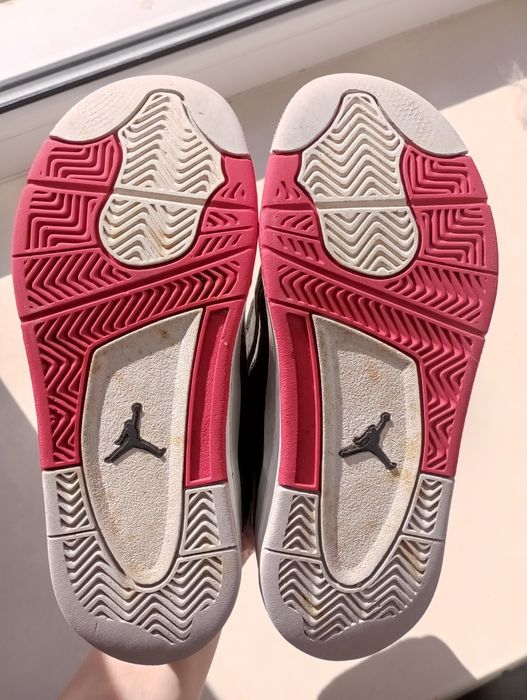 Продам Джорданы на мальчика /девочку