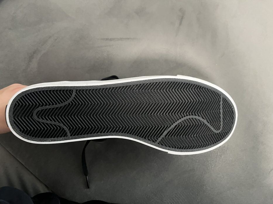 Маратонки Nike 44 номер