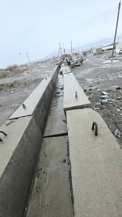 Лоток бетонный новый