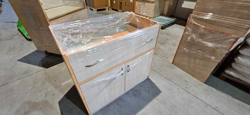 Модулни витрини и шкафове за магазин