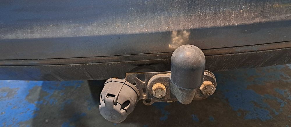 Dezmembrari  VW GOLF 6  break -1.6 TDI  cod motor CAY 2008-2013