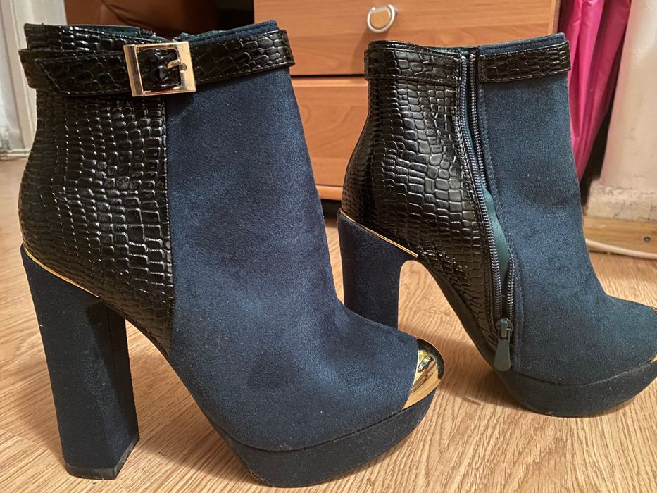 Botine cu toc, insertii piele ecologica, noi, nepuratate