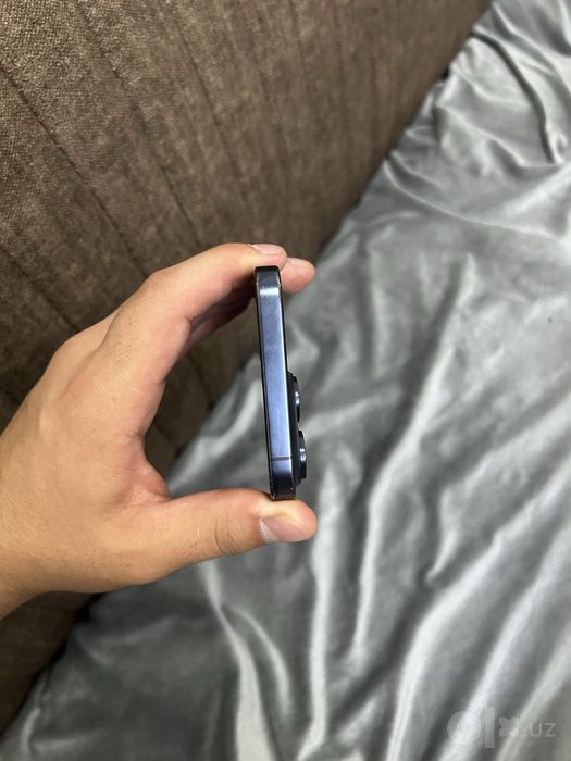 Iphone 15 Pro Max Sim kartali