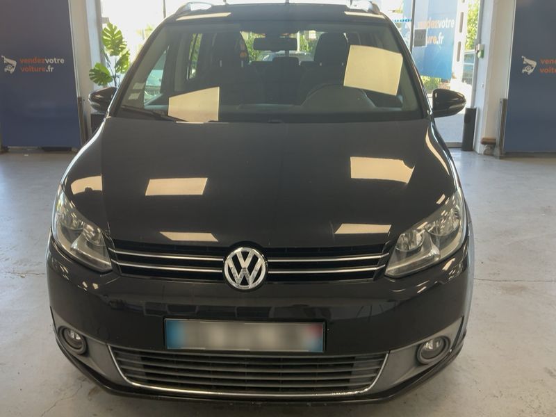 Volkswagen Touran 2.0 TDI Design Edition 2011