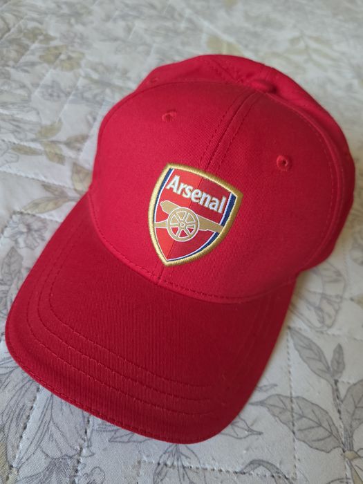 Arsenal шапка с козирка