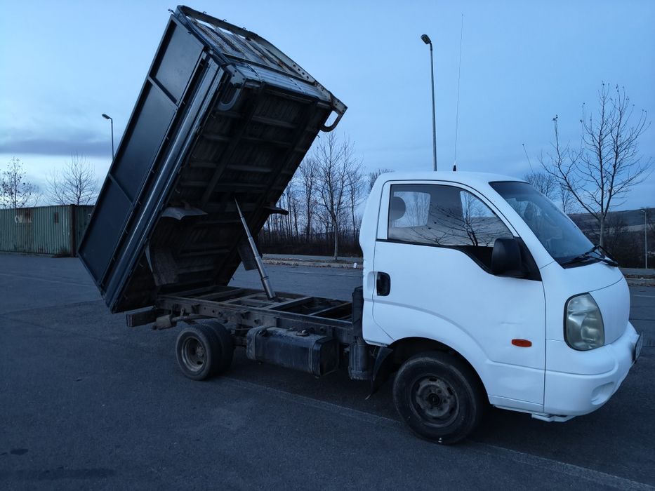 KIA K2500 basculabila gata de munca